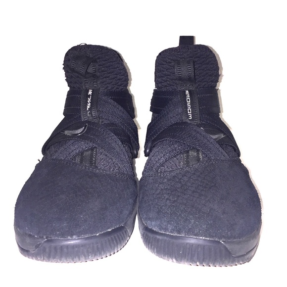 footlocker lebron soldiers